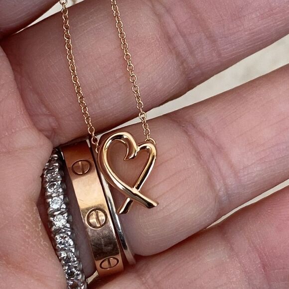 Tiffany & Co. 18K Loving Heart by Paloma Picasso Rose Gold Mint Condition - Picture 5 of 10